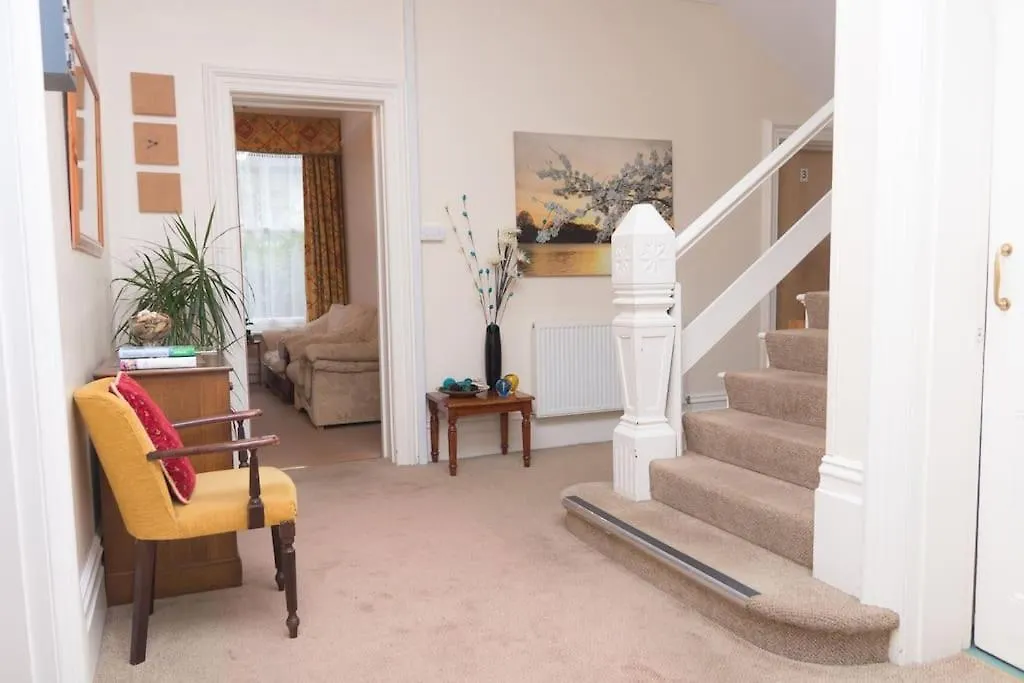 Ferienhaus The Bournemouth Villa By The Sea, Sleeps 26