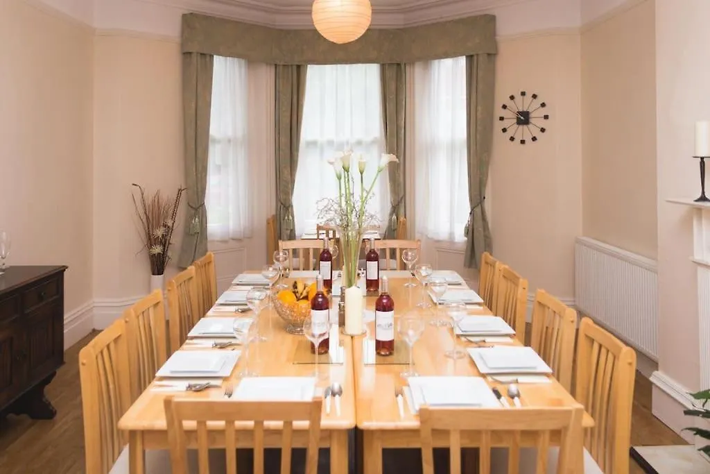 The Bournemouth Villa By The Sea, Sleeps 26